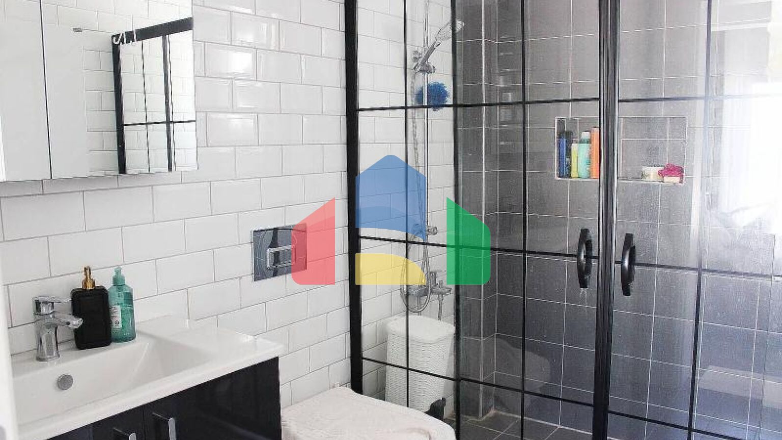 Вилла 3+1 с видом на море в Бодрум