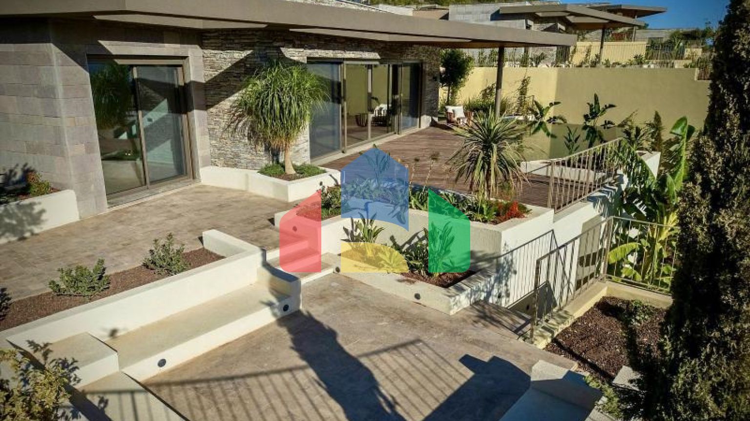 Вилла 5+2 с видом на море в Бодрум