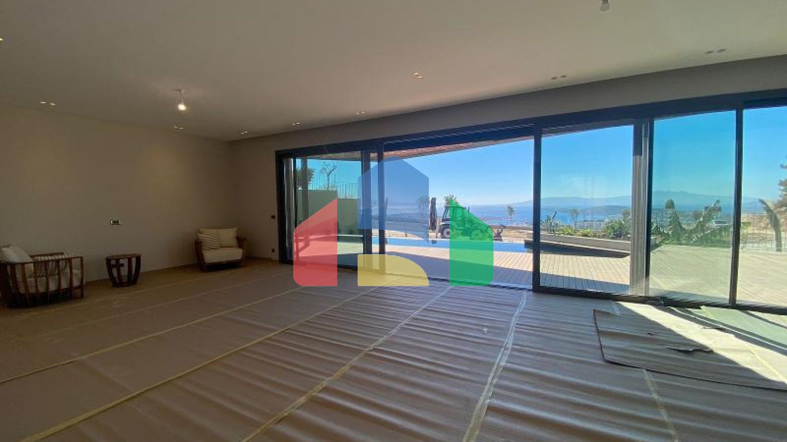 Вилла 5+2 с видом на море в Бодрум