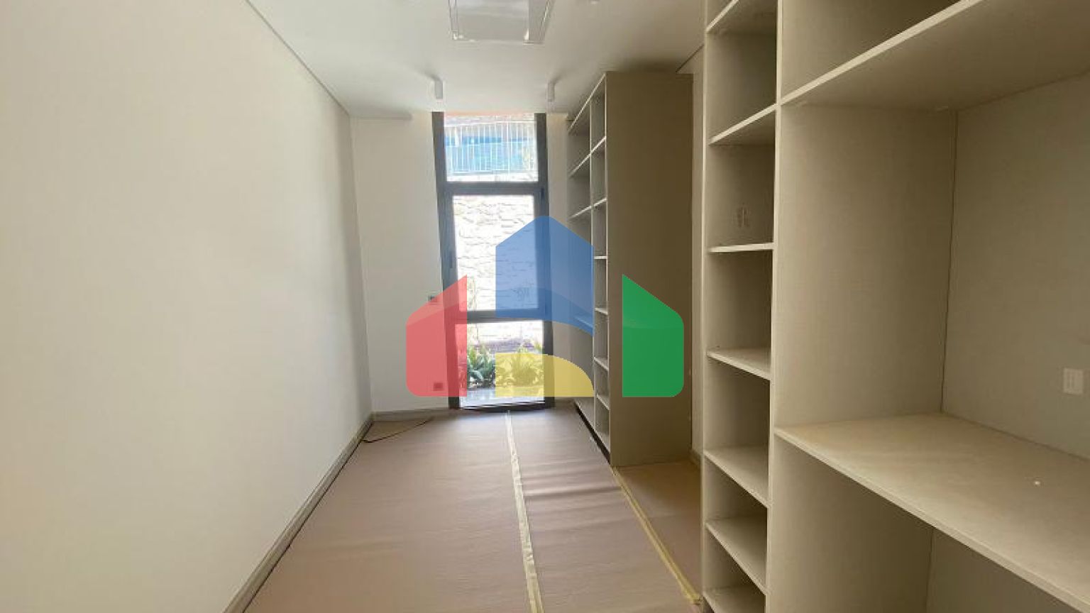 Вилла 5+2 с видом на море в Бодрум