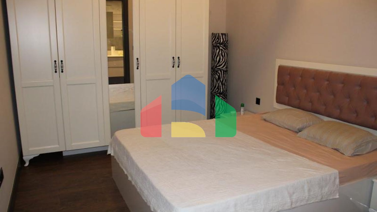 Вилла 5+1 с видом на море в Бодрум