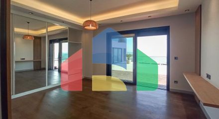 Вилла 7+2 с видом на море в Бодрум