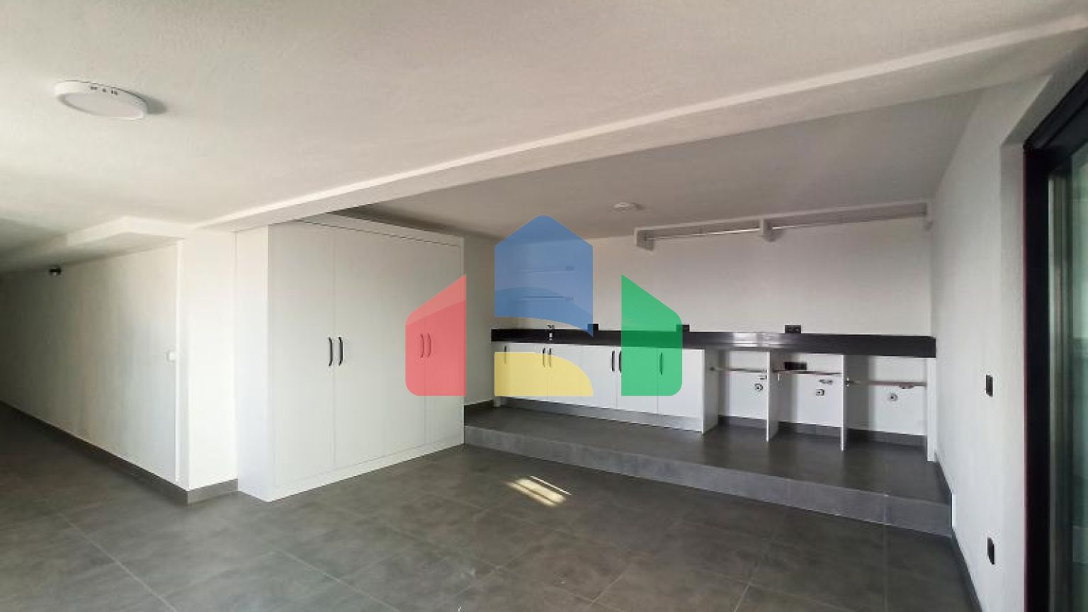 Вилла 7+2 с видом на море в Бодрум