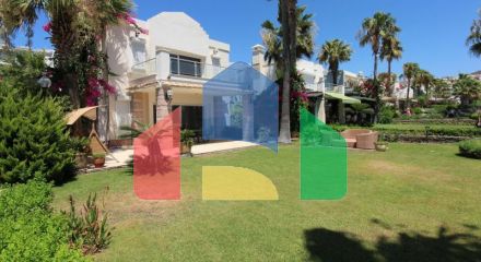 Вилла 7+1 с видом на море в Бодрум