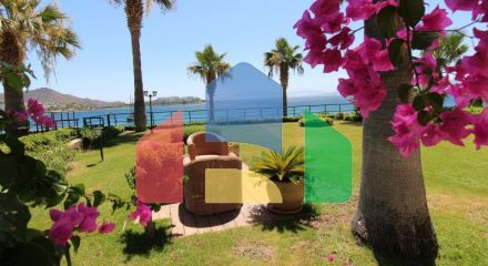 Вилла 7+1 с видом на море в Бодрум