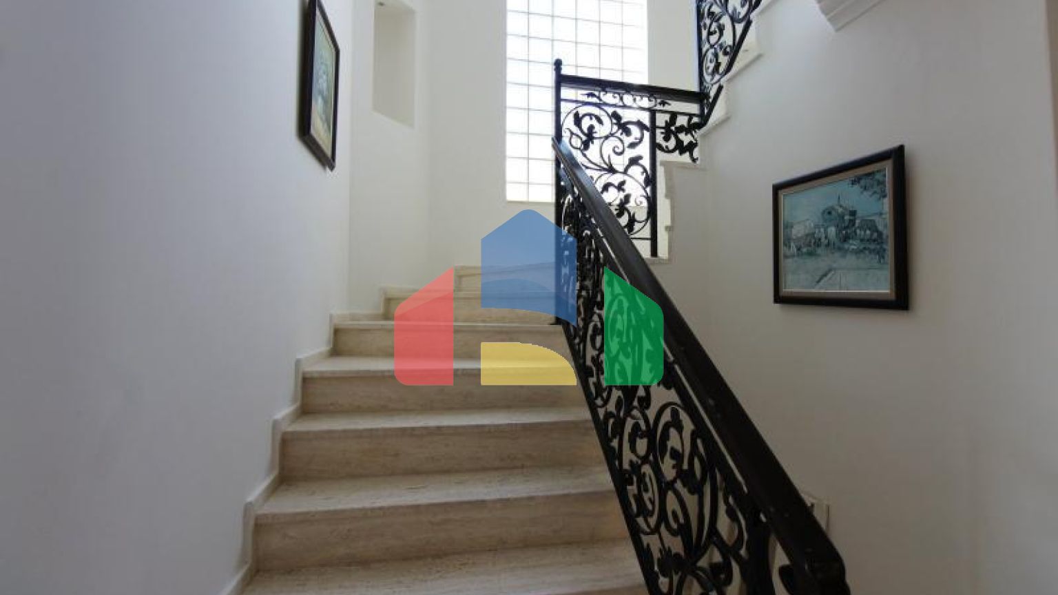 Вилла 7+1 с видом на море в Бодрум