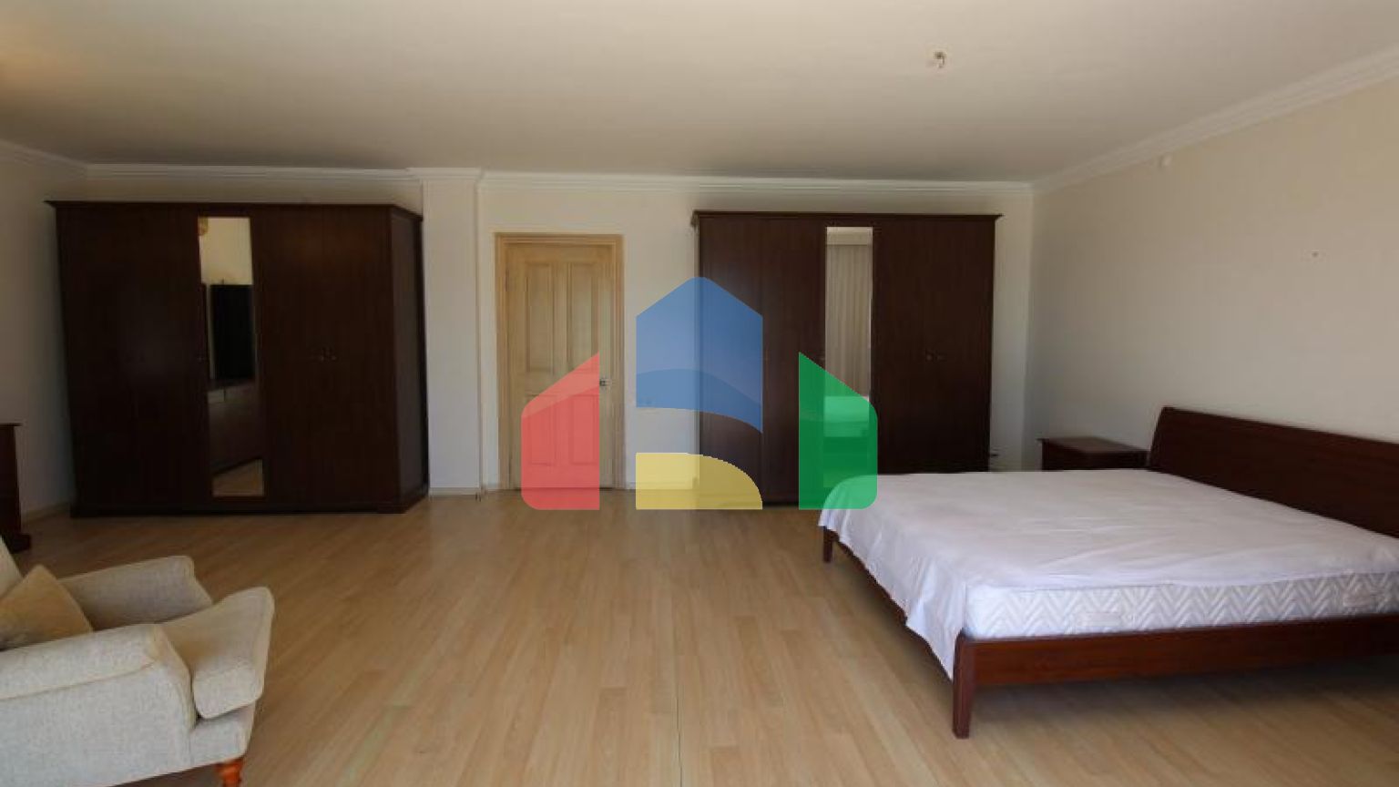 Вилла 7+1 с видом на море в Бодрум