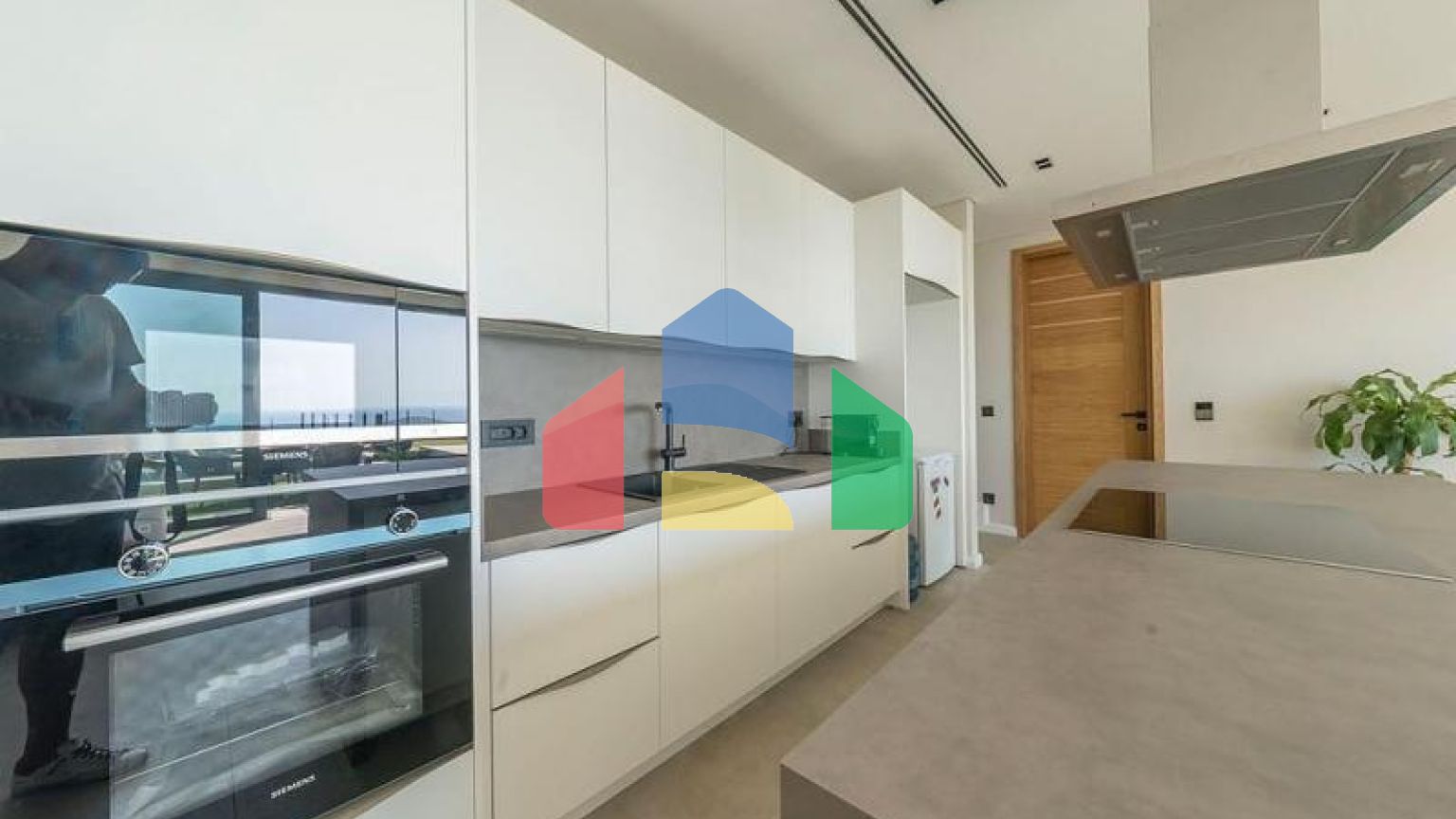 Вилла 5+1 с видом на море в Бодрум