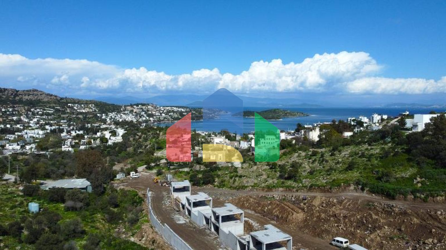 Вилла 4+1 с видом на море в Бодрум