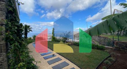 Вилла 4+3 с видом на море в Бодрум