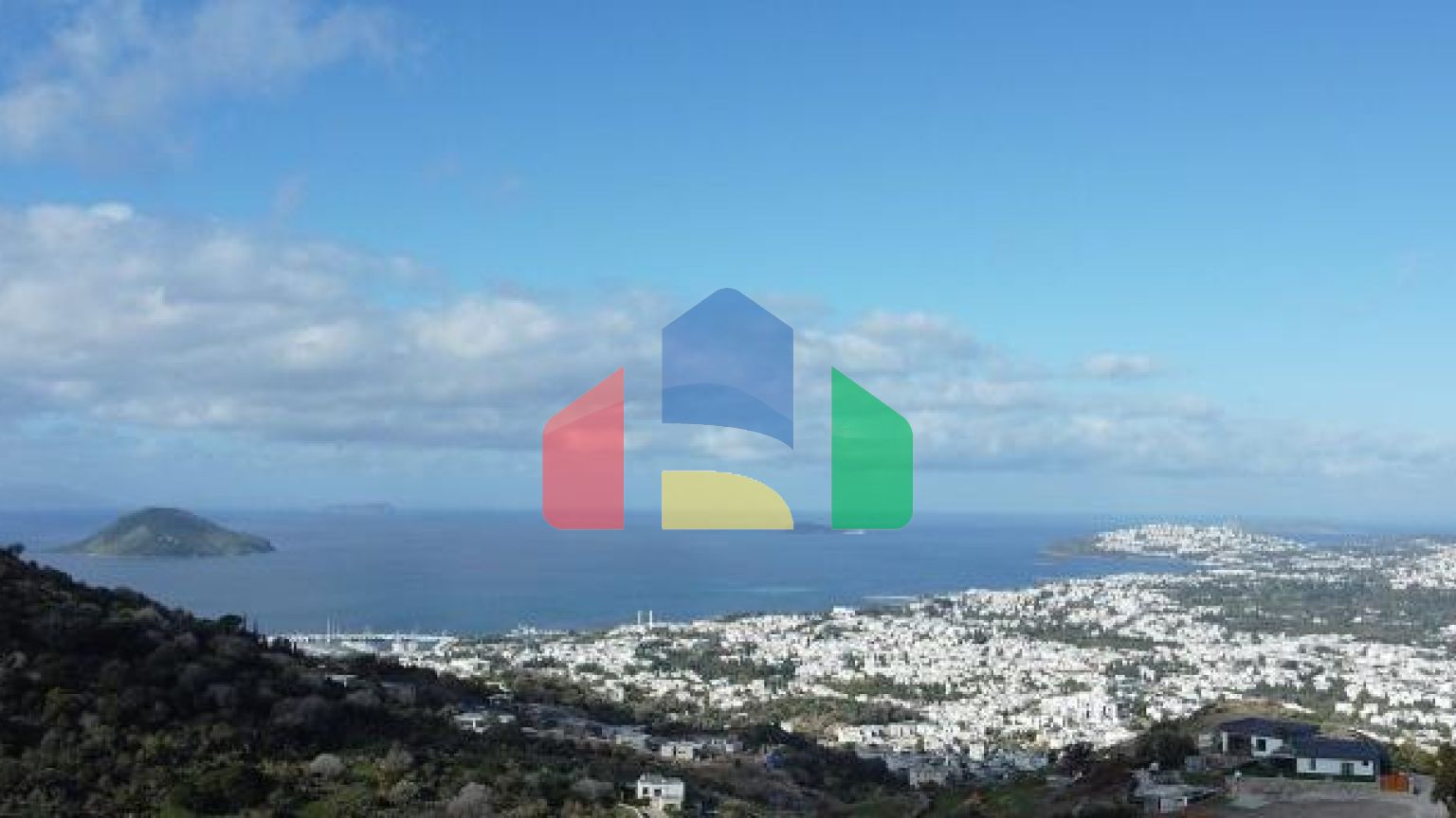 Вилла 4+3 с видом на море в Бодрум