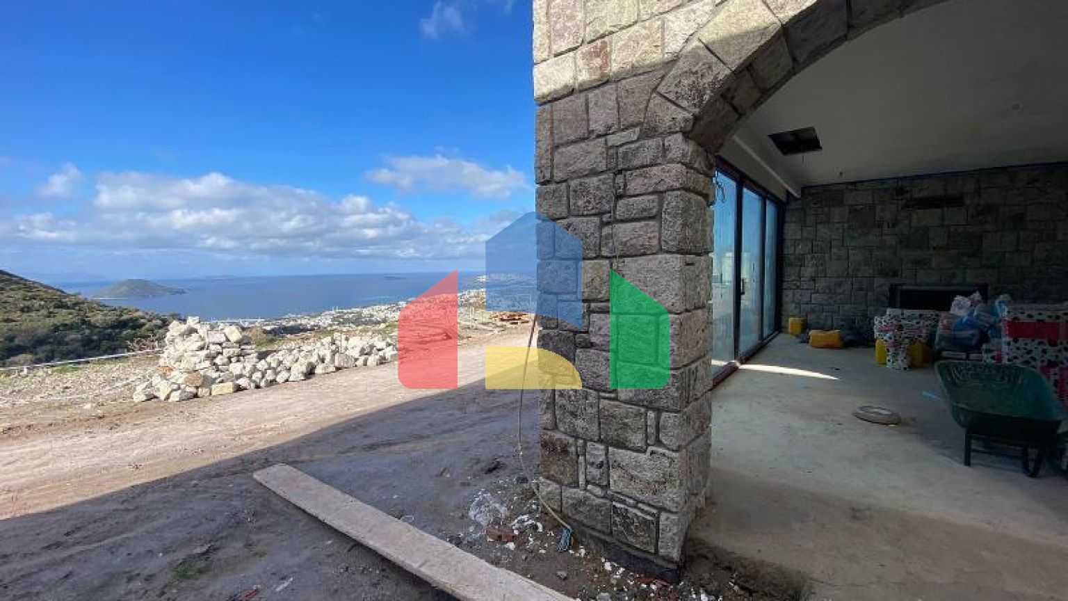 Вилла 4+3 с видом на море в Бодрум