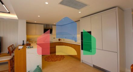 Вилла 3+1 с видом на море в Бодрум