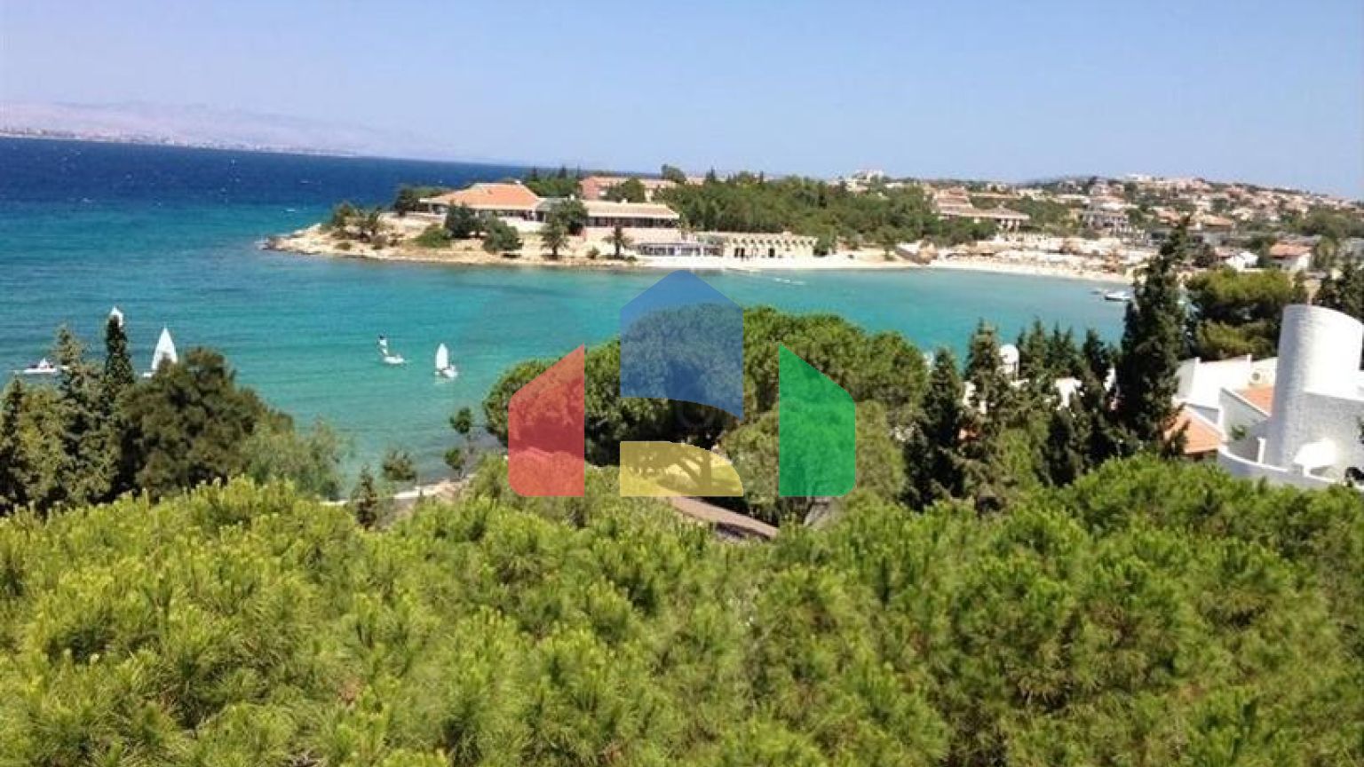 Вілла плануванням 3+2 для великої родини