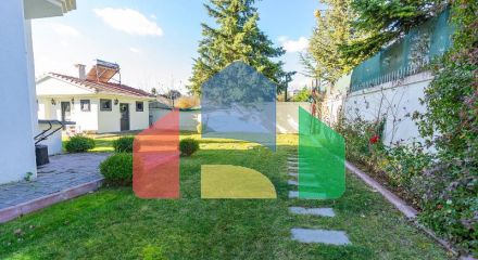 Вилла 9+4 в Стамбуле