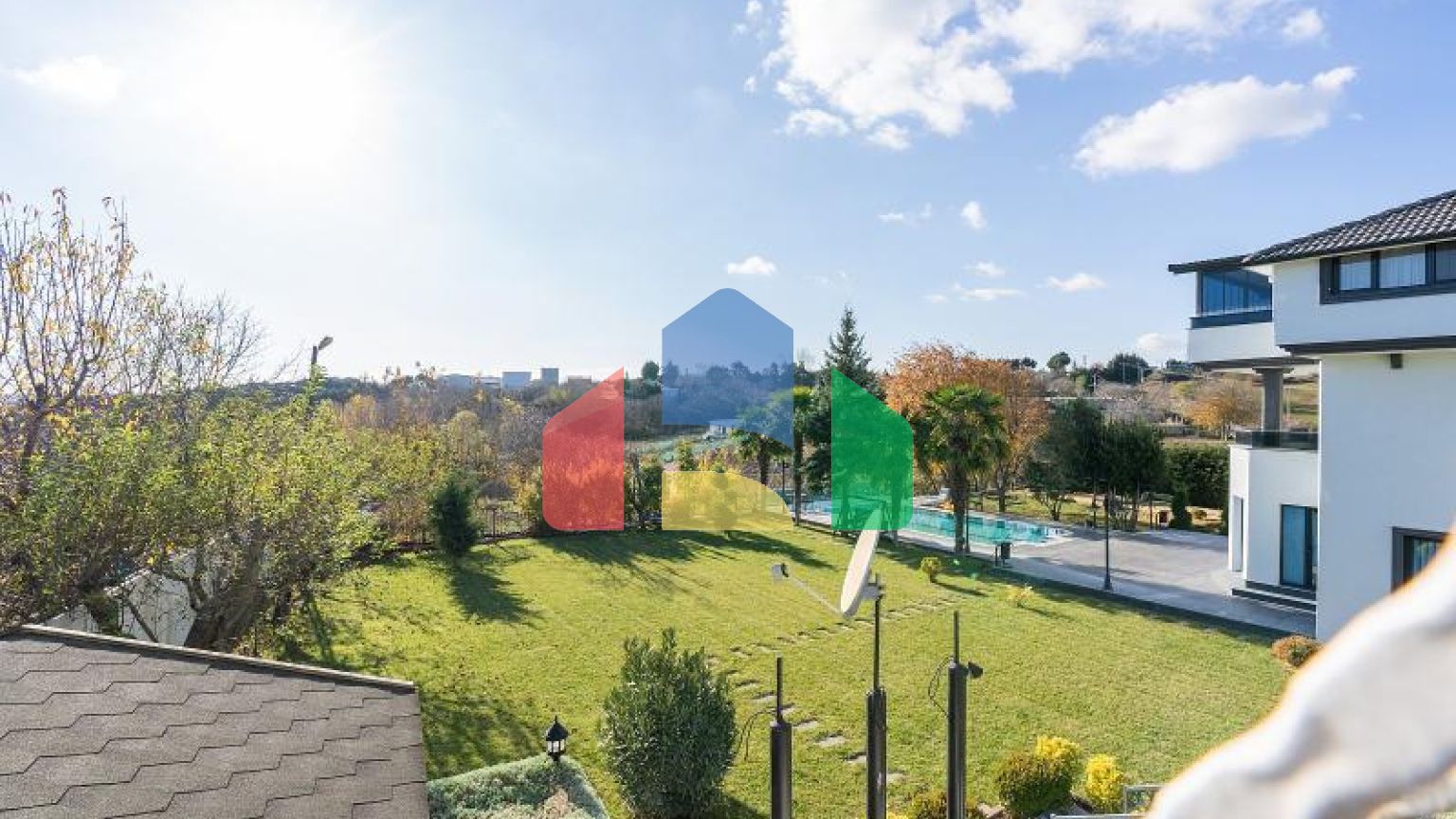 Вилла 9+4 в Стамбуле