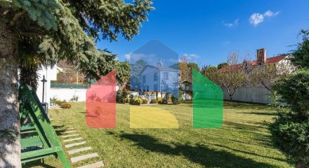 Вилла 9+4 в Стамбуле