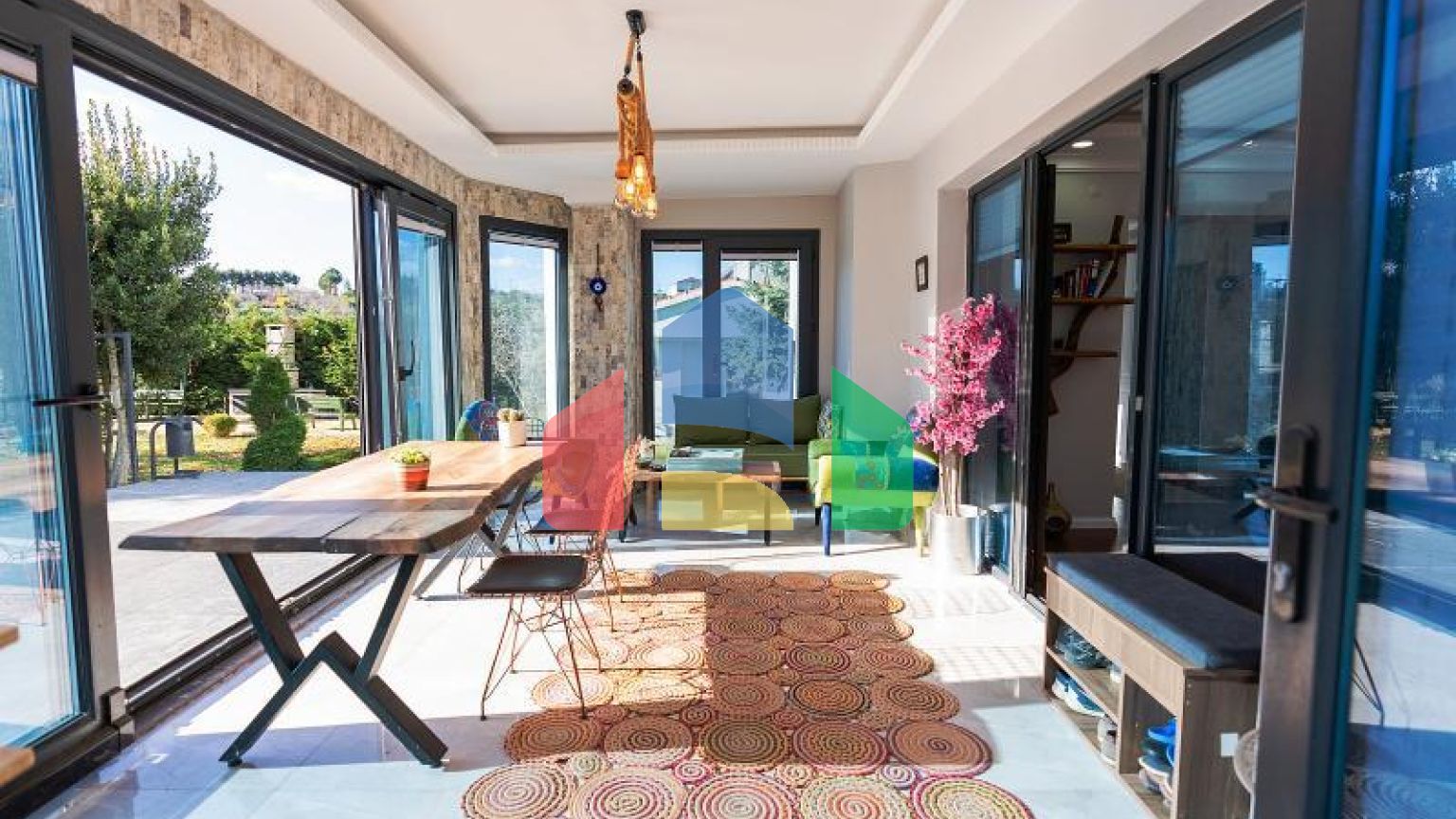 Вилла 9+4 в Стамбуле