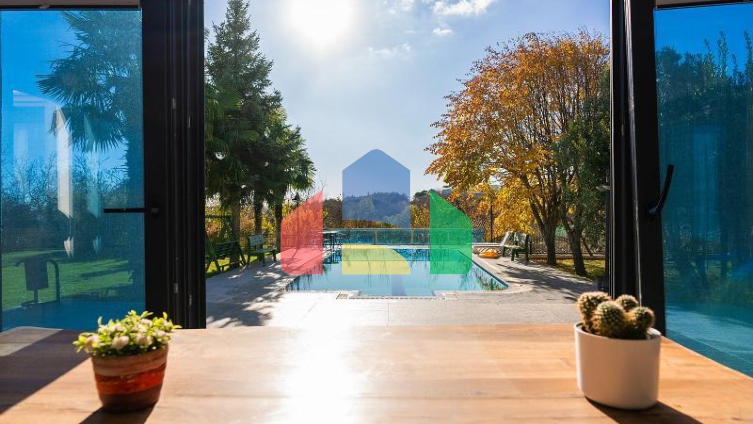 Вилла 9+4 в Стамбуле