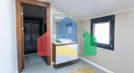 Вилла 9+4 в Стамбуле