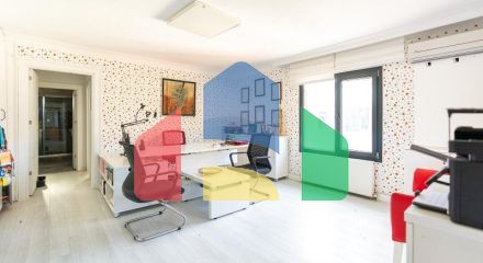 Вилла 9+4 в Стамбуле