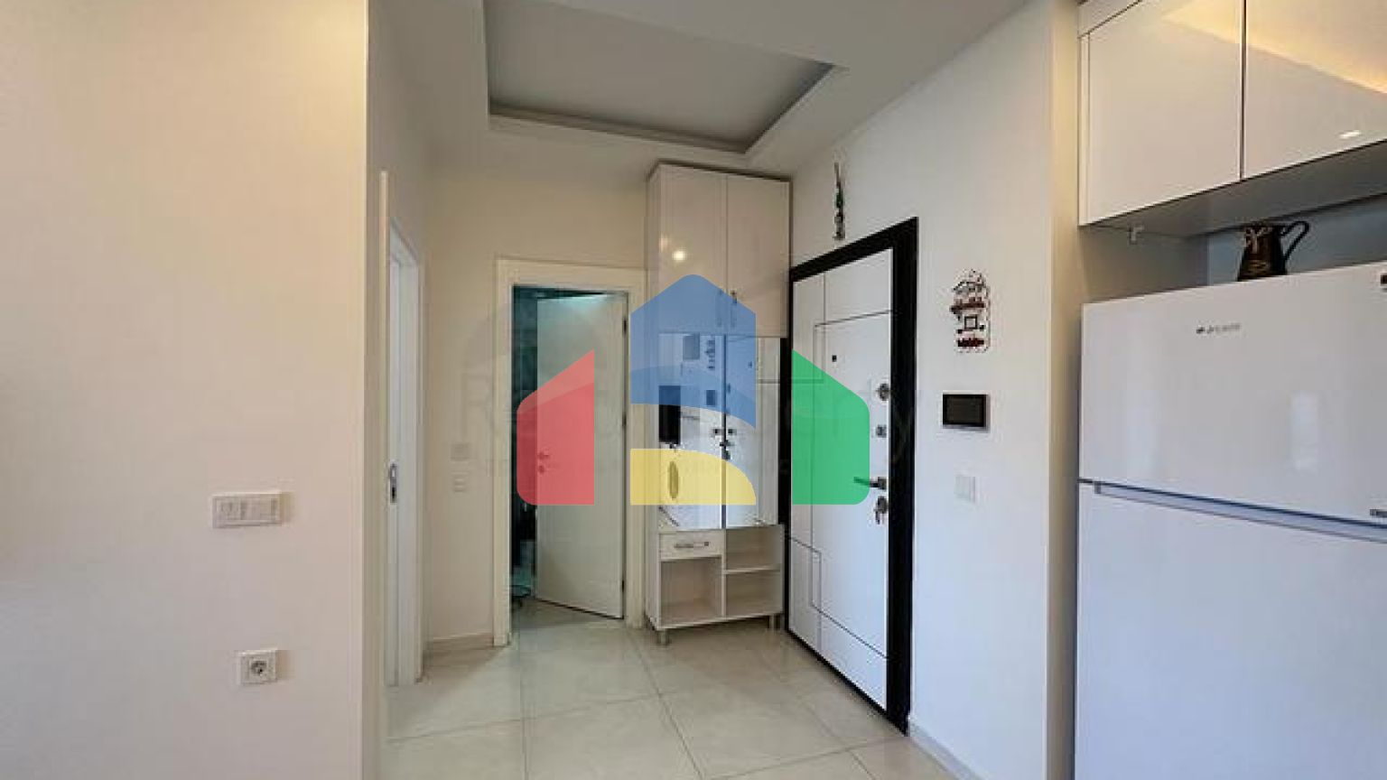 Квартира 1+1 с видом на горы в современном комплексе