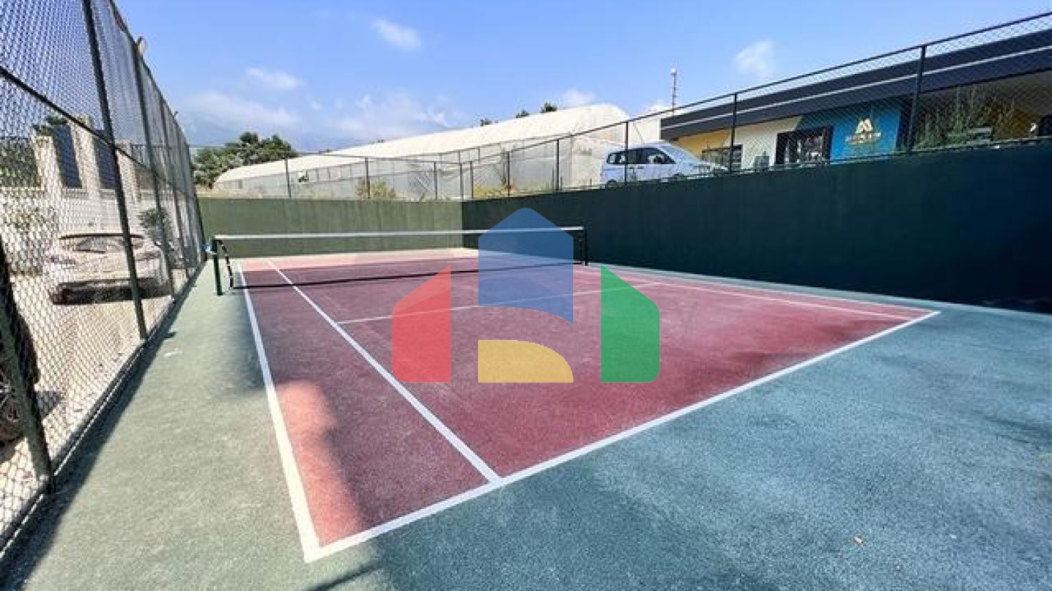 Квартира 1+1 с видом на горы в современном комплексе