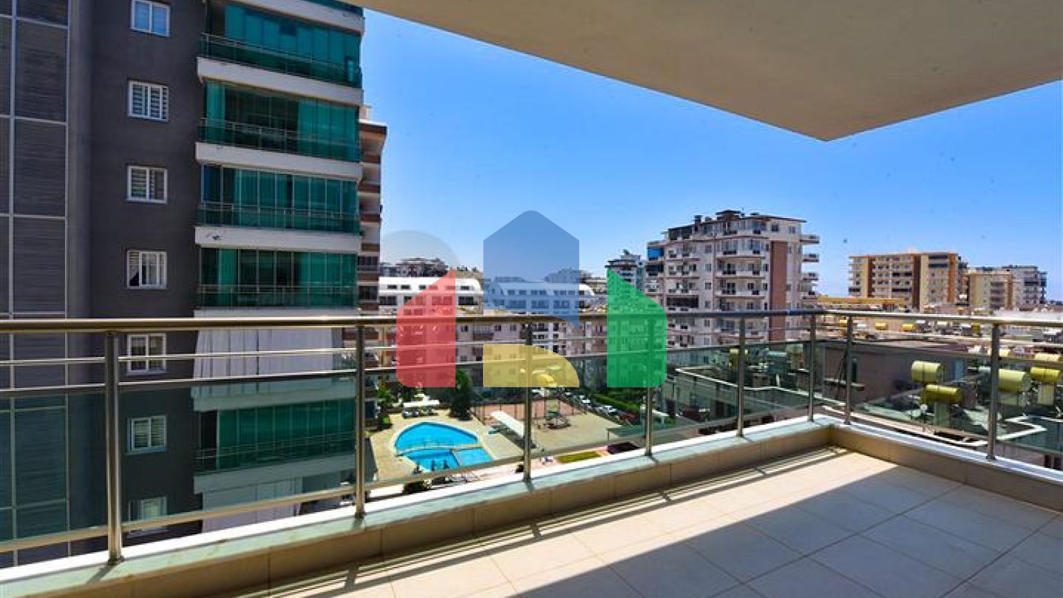 Меблированная квартира планировкой 2+1 в районе Махмутлар