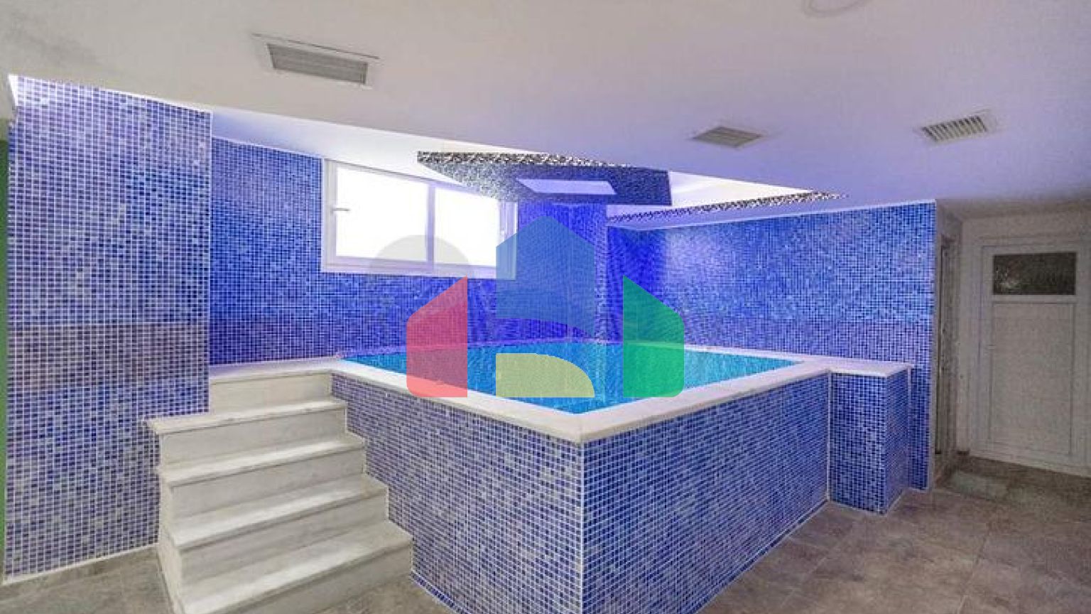 Меблированная квартира планировкой 2+1 в районе Махмутлар