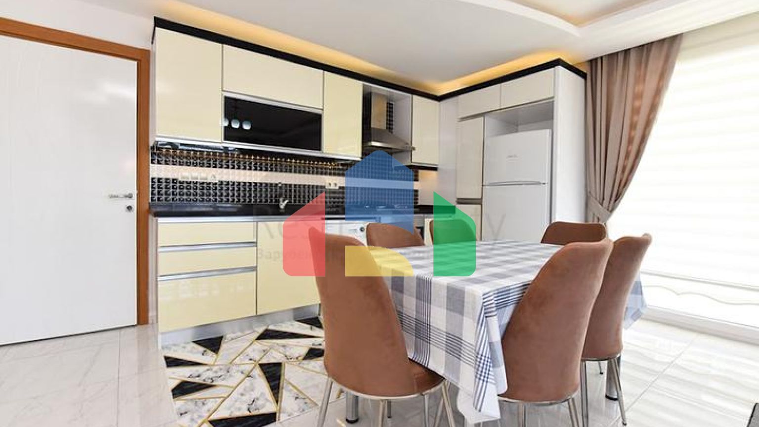 Меблированная квартира планировкой 2+1 в районе Махмутлар