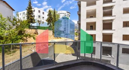 Квартира 1+1 в новом комплексе без инфраструктуры в районе Махмутлар