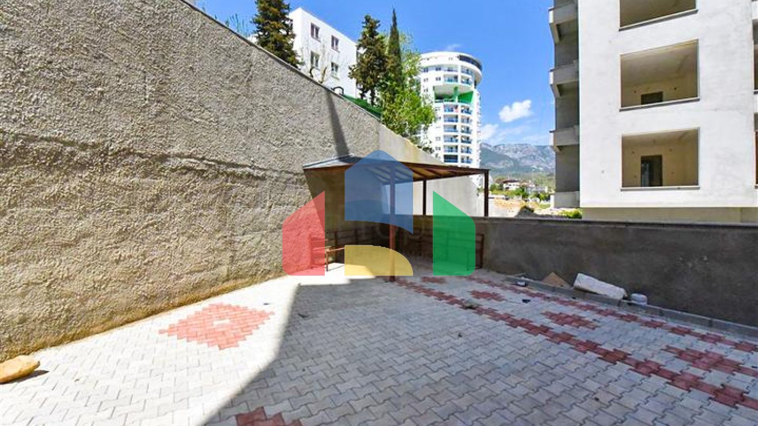 Квартира 1 + 1 в новому комплексі без інфраструктури в районі Махмутлар