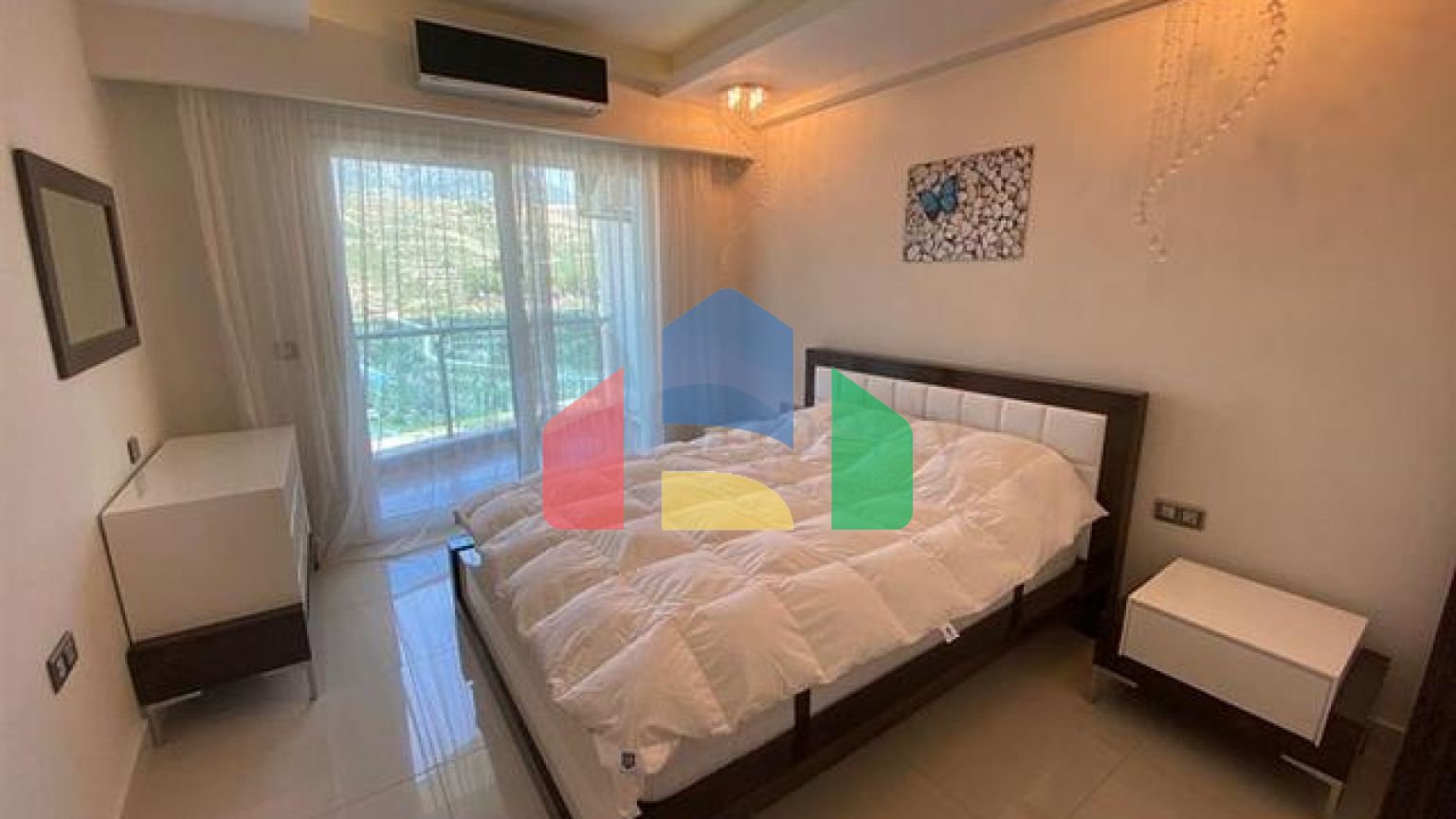 Чотирикімнатні апартаменти в Махмутларі