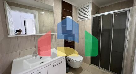 Трехкомнатная квартира в 450 м от моря