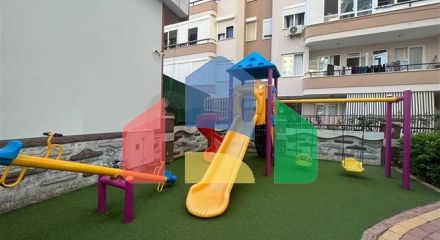 Трехкомнатная квартира в 450 м от моря