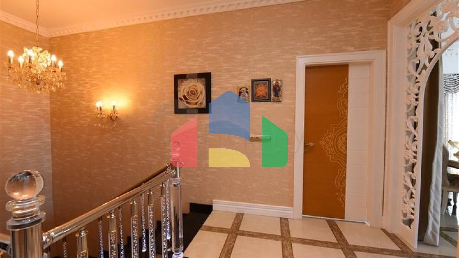 Королевские апартаменты 3+1 в комплексе отельного типа в Махмутларе