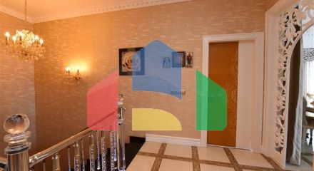 Королевские апартаменты 3+1 в комплексе отельного типа в Махмутларе