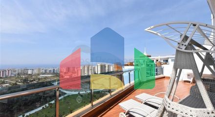 Королевские апартаменты 3+1 в комплексе отельного типа в Махмутларе