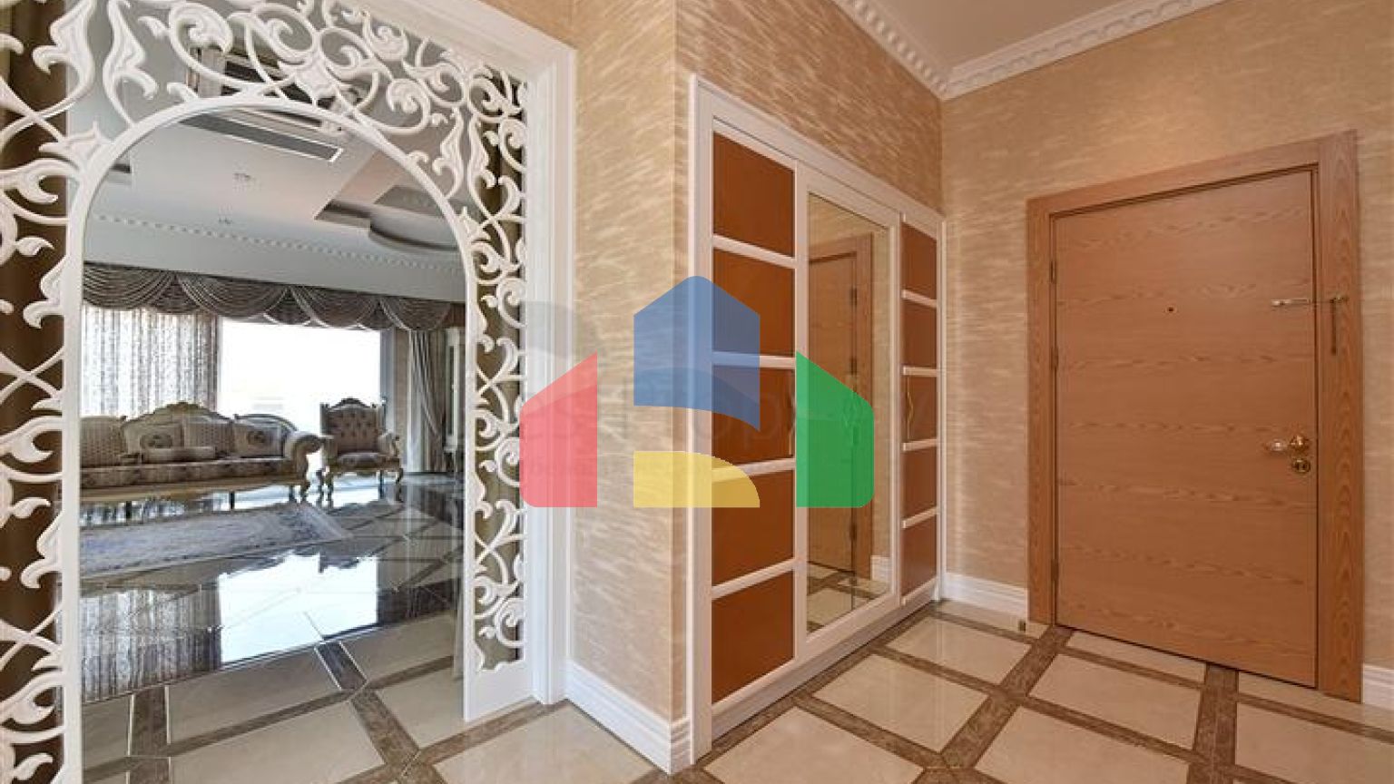 Королевские апартаменты 3+1 в комплексе отельного типа в Махмутларе