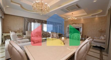 Королевские апартаменты 3+1 в комплексе отельного типа в Махмутларе