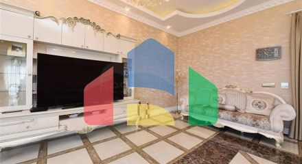 Королевские апартаменты 3+1 в комплексе отельного типа в Махмутларе