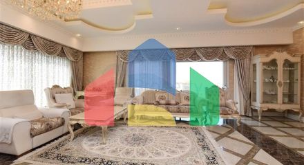 Королевские апартаменты 3+1 в комплексе отельного типа в Махмутларе