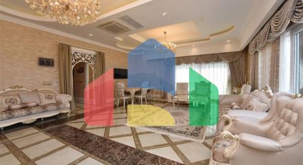 Королевские апартаменты 3+1 в комплексе отельного типа в Махмутларе