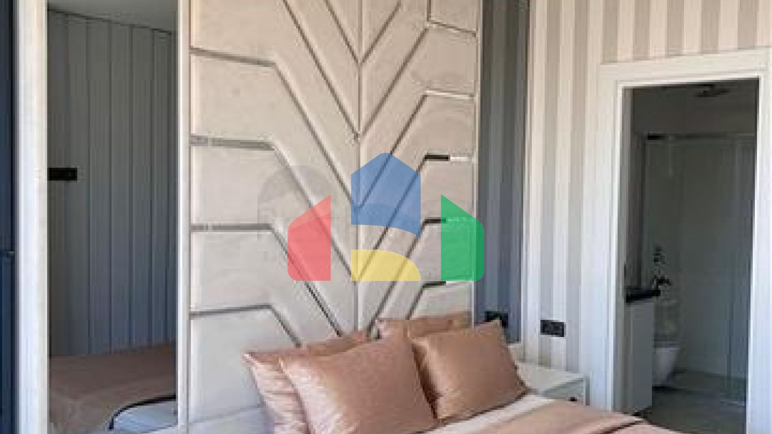 Трехкомнатная квартира в 20 м от моря