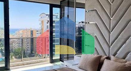 Трехкомнатная квартира в 20 м от моря Трехкомнатная квартира в 20 м от моря