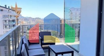 Трехкомнатная квартира в 20 м от моря Трехкомнатная квартира в 20 м от моря