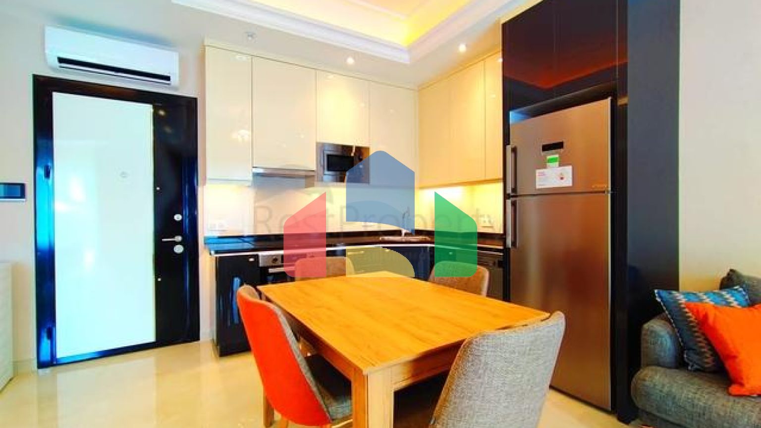 Квартира 1+1 в одном из самых популярных комплексов Махмутлара