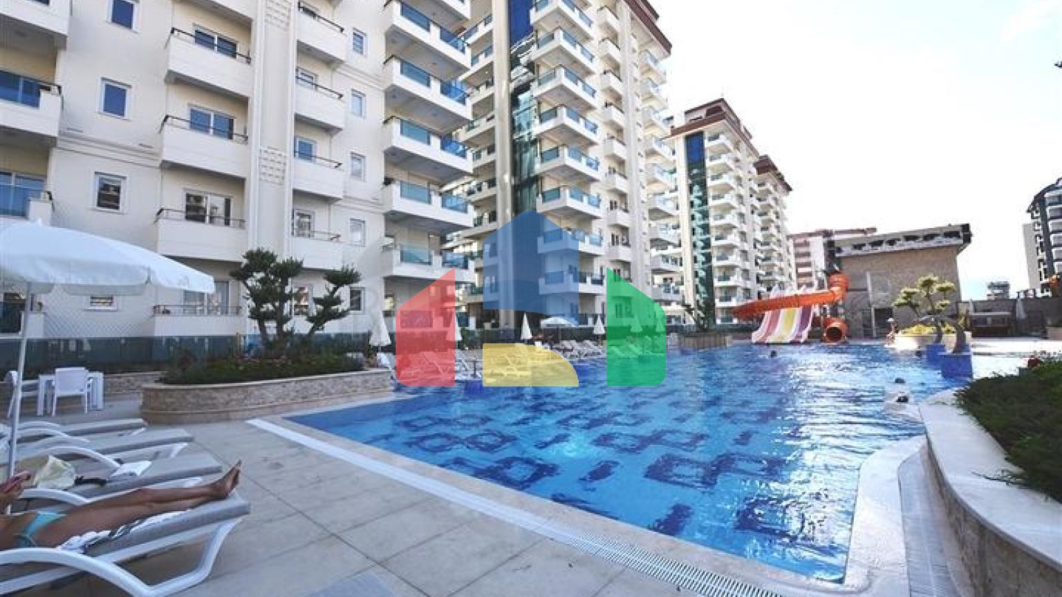 Квартира 1+1 в одном из самых популярных комплексов Махмутлара