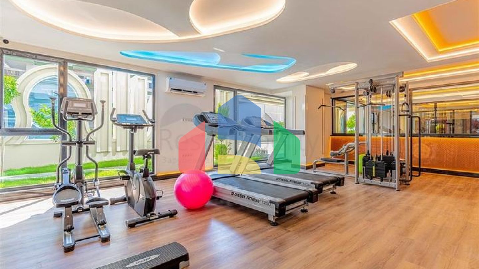 Пентхаус 2+1 в комплексе от качественного застройщика