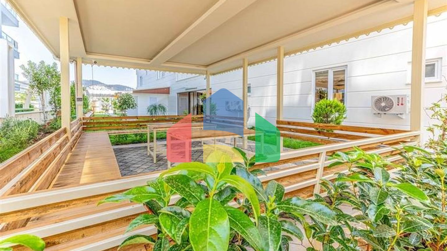 Пентхаус 2+1 в комплексе от качественного застройщика